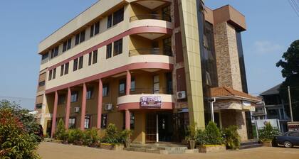 Rosaline Suites Hotel