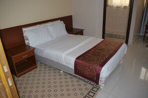 Double Room | Free WiFi - Rosaline Suites Hotel (Hoima)