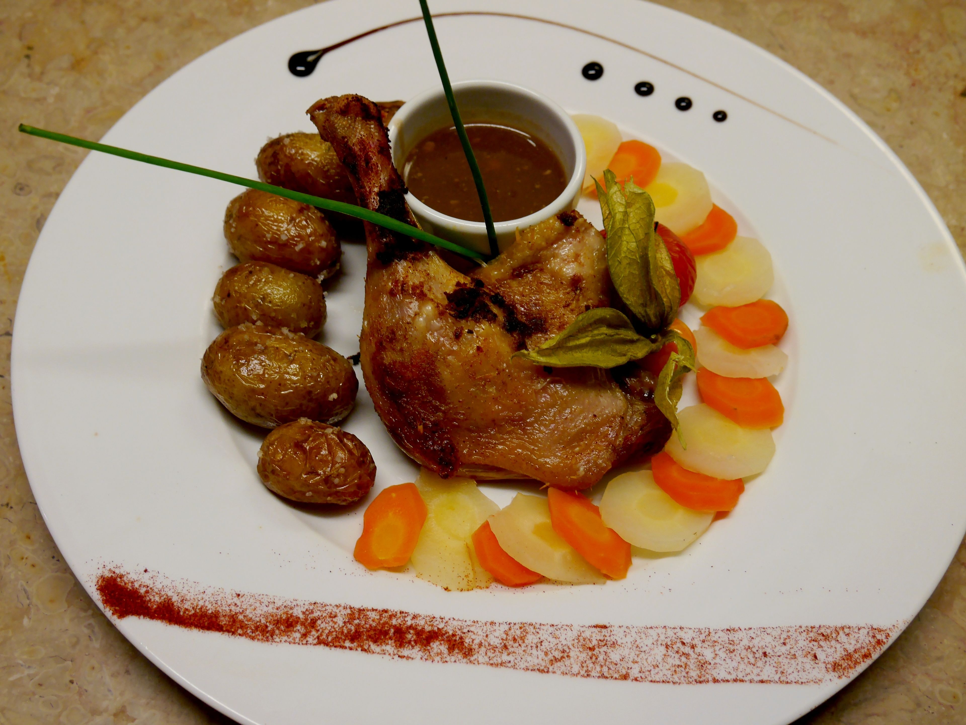 lunch and dinner served