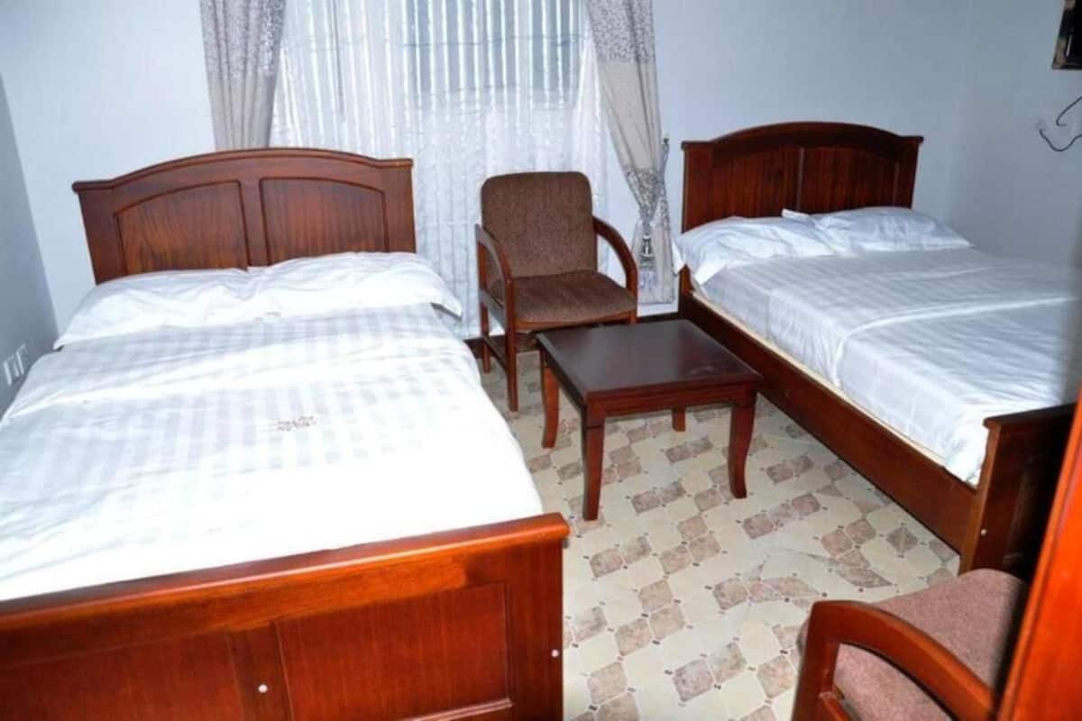 1 quarto, escrivaninha, quartos à prova de som, Wi-Fi de cortesia