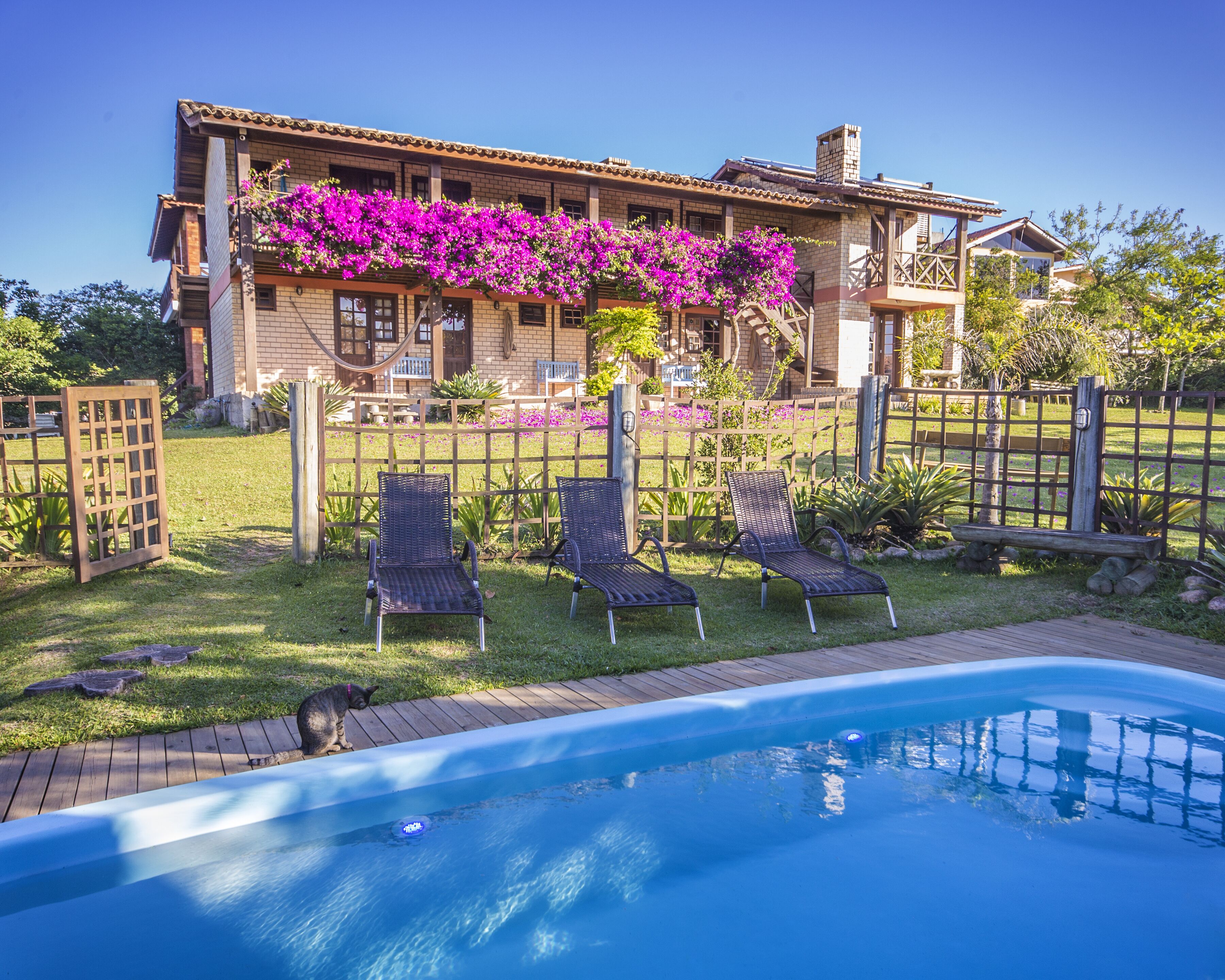 숙박 시설 정면