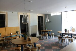 Bar (a l'allotjament)
