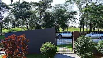 House, 3 Bedrooms, Non Smoking | Garden view