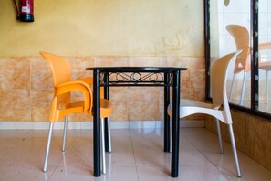 Interior - Tik Hotel (Hoima)