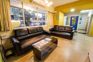 Kawasan tempat duduk lobi