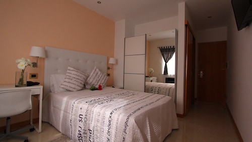 Moreno`s Boutique Hotel