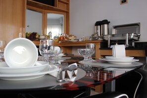 Free daily continental breakfast - Moreno`s Boutique Hotel (São Vicente)