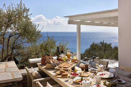 Selana Suites
