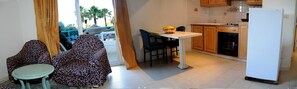 Studio | Living area | TV - Residence Corail Royal Plage (Tabarka)
