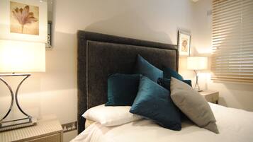 Apartment, 2 Bedrooms, Terrace, Ground Floor | 1 bedroom, premium bedding, soundproofing, iron/ironing board