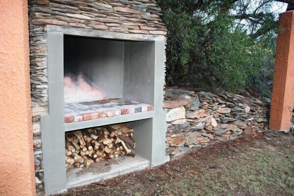 Área de parrillas y picnic