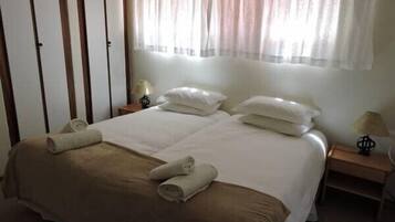 Wifi gratis y ropa de cama