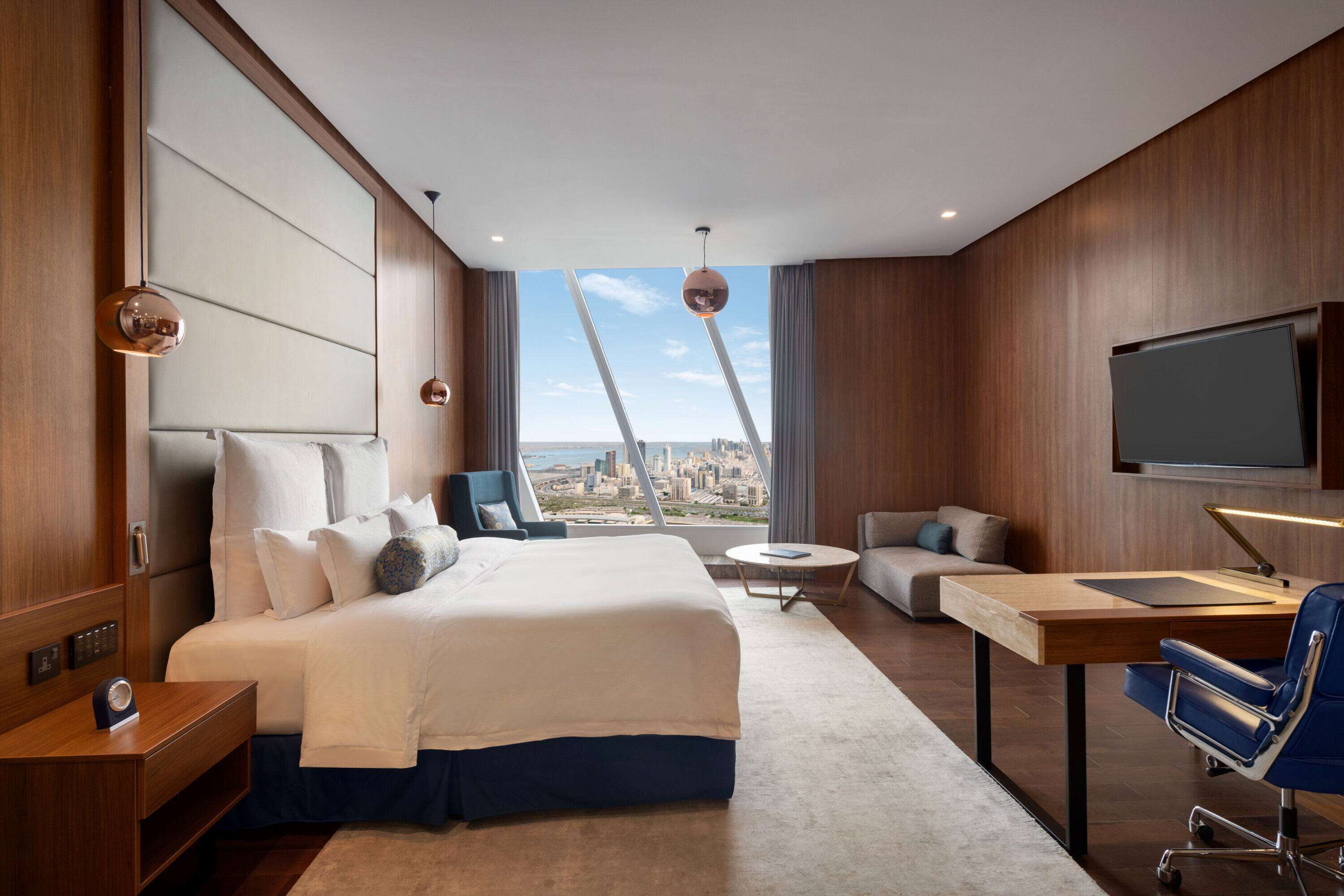 Premium bedding, minibar, in-room safe, desk