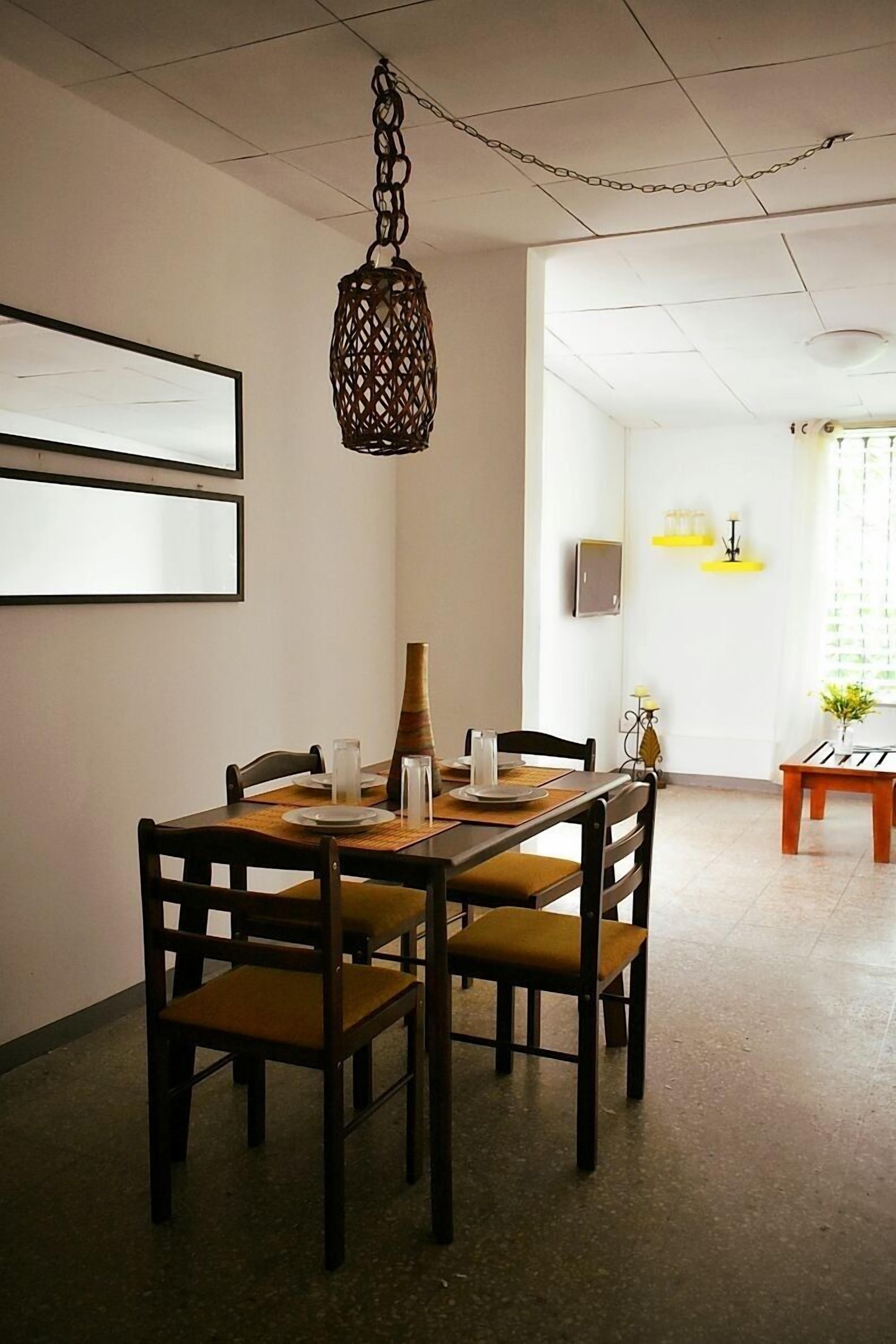 Suite Studio Design, 1 grand lit et 1 canapé-lit, coin cuisine | Restauration dans la chambre