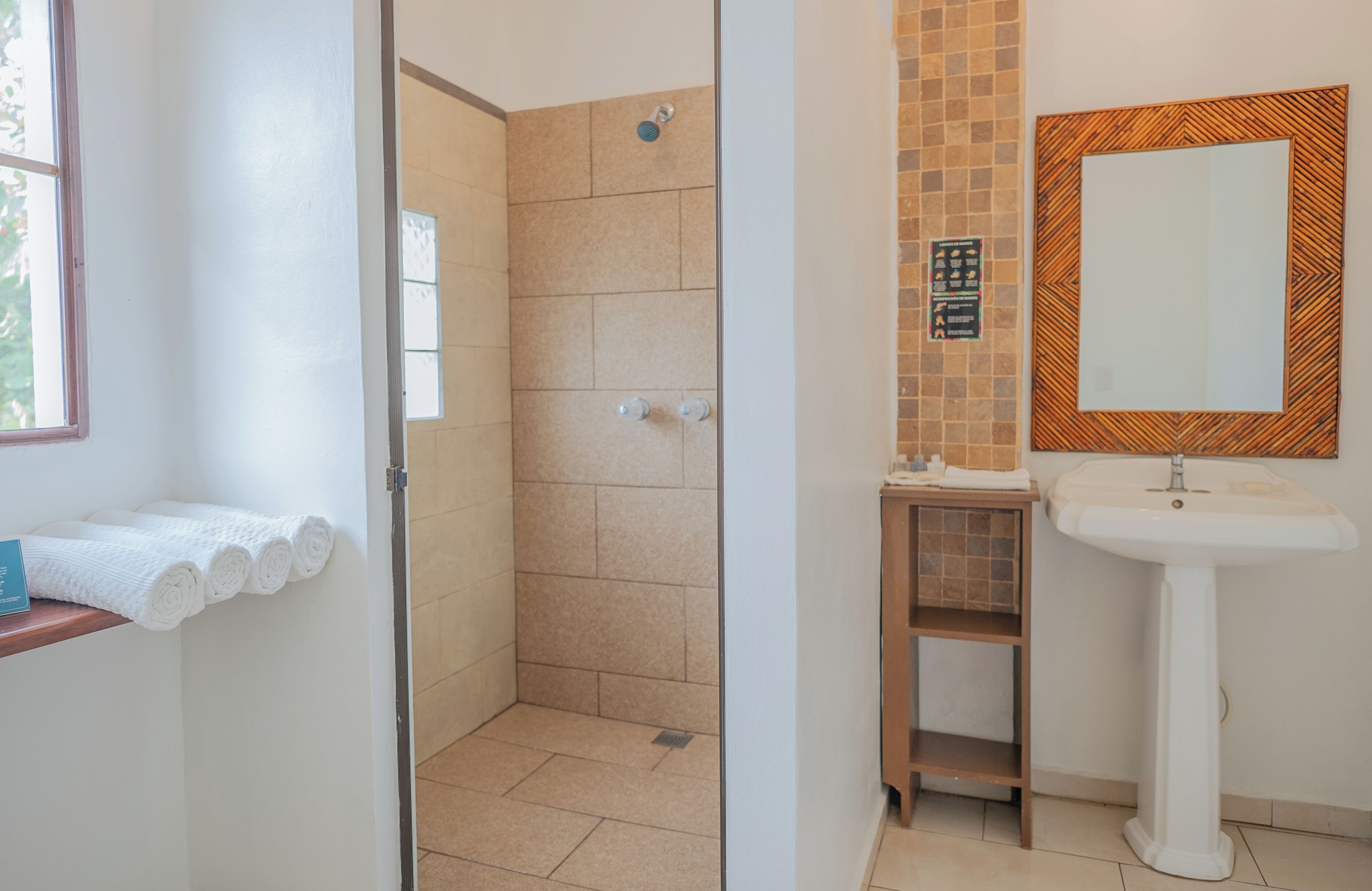 comfort quadruple room, 1 bedroom | bathroom | shower, free toiletries, towels