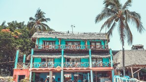 Front of property - Hotel Peix Sayulita & Beach Club (Sayulita)