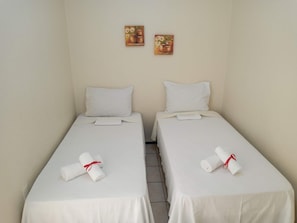 Minibar, free WiFi, bed sheets - Pousada Aconchego (Juazeiro do Norte)