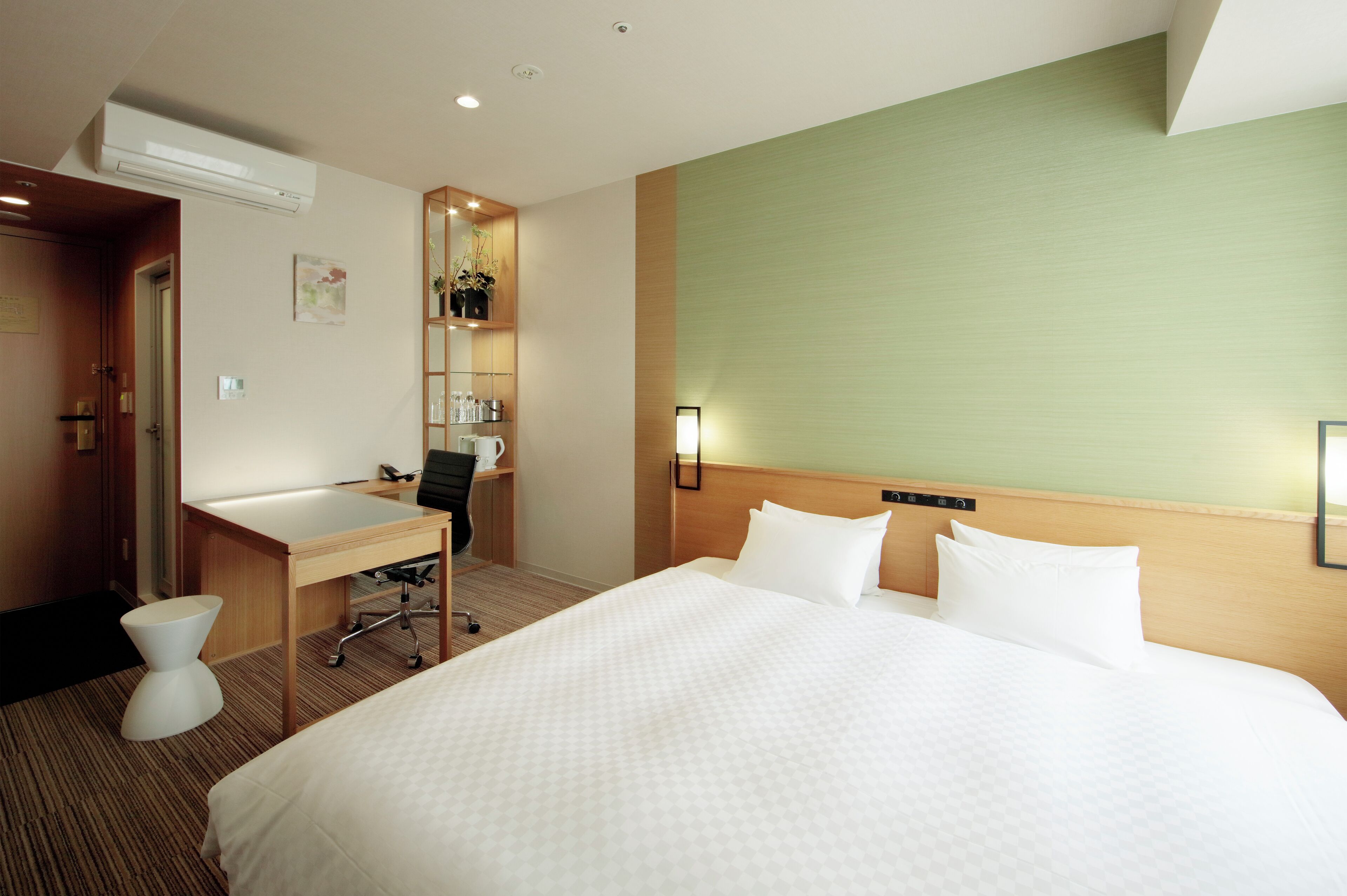 King Room with desk, Non Smoking