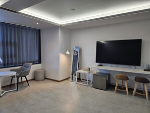 Chambre | 1 chambre, draps en coton égyptien, literie de qualité, minibar