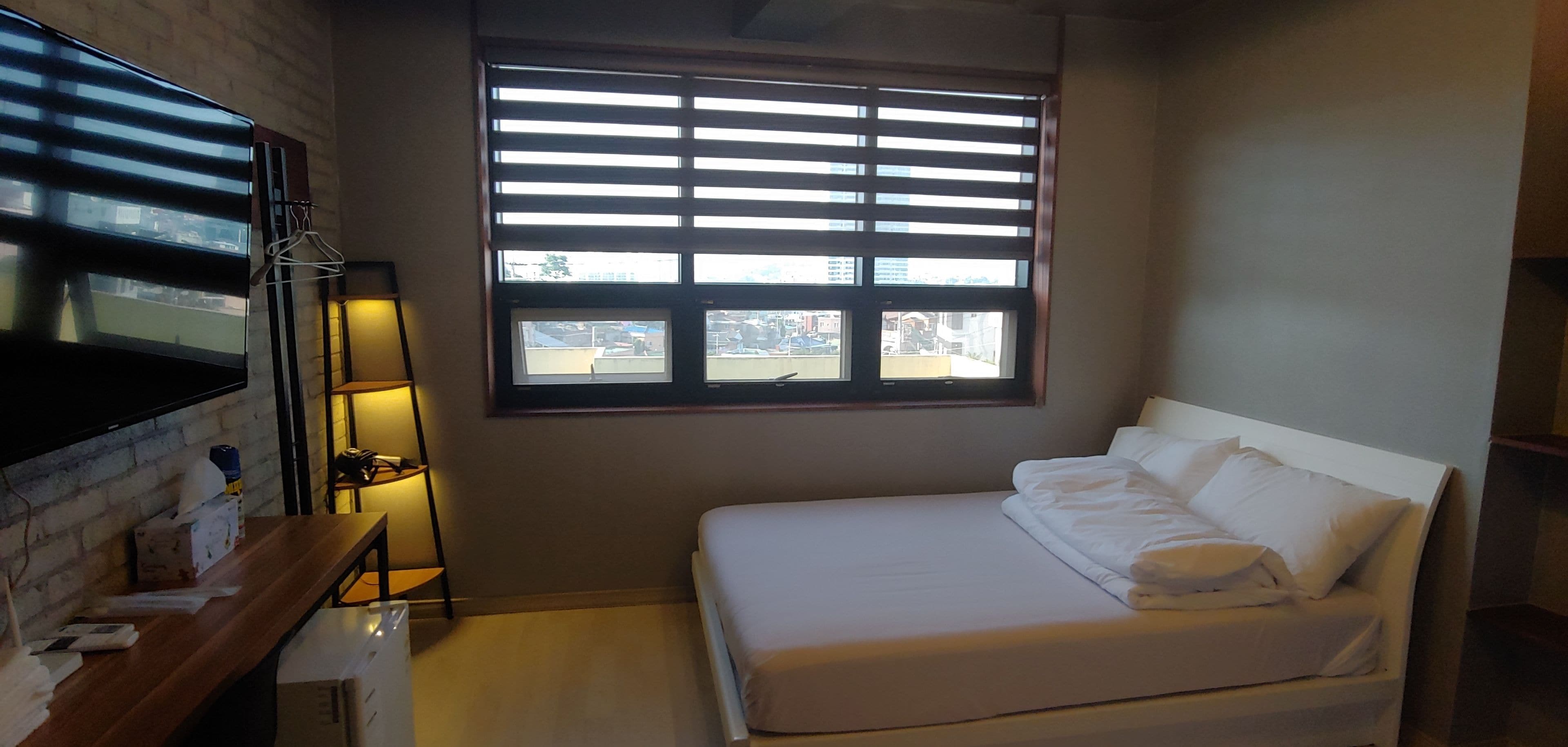 Egyptinpuuvillaiset lakanat, ylelliset vuodevaatteet, minibaari