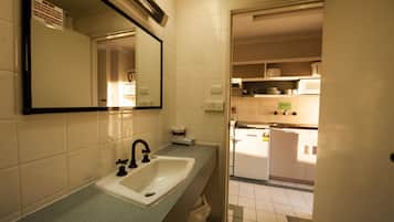 Family Self-Contained | Bathroom sink