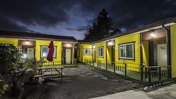 Khuôn viên nơi lưu trú