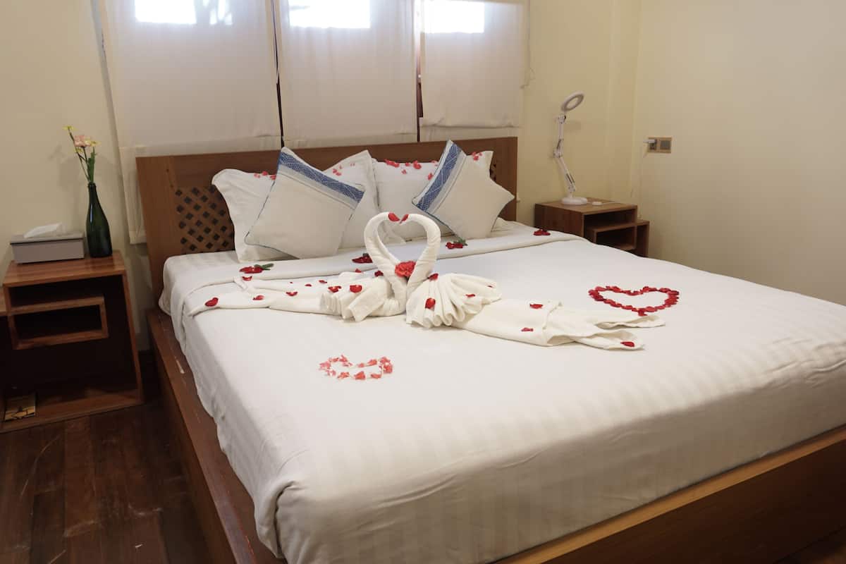 Superior tweepersoonskamer, 1 tweepersoonsbed | Een minibar, extra bedden, gratis wifi