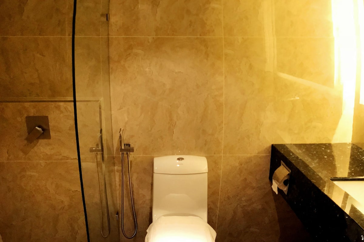 free toiletries, hair dryer, bathrobes, slippers