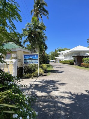 Front of property - Pabua's Cottages (Mambajao)