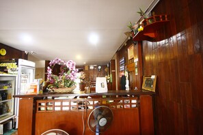 Reception - Narasiri Service Apartment (Prachin Buri)