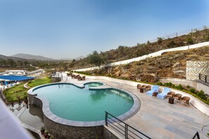Outdoor pool - juSTa Luxe Sajjangarh Resort & Spa, Udaipur (Udaipur)