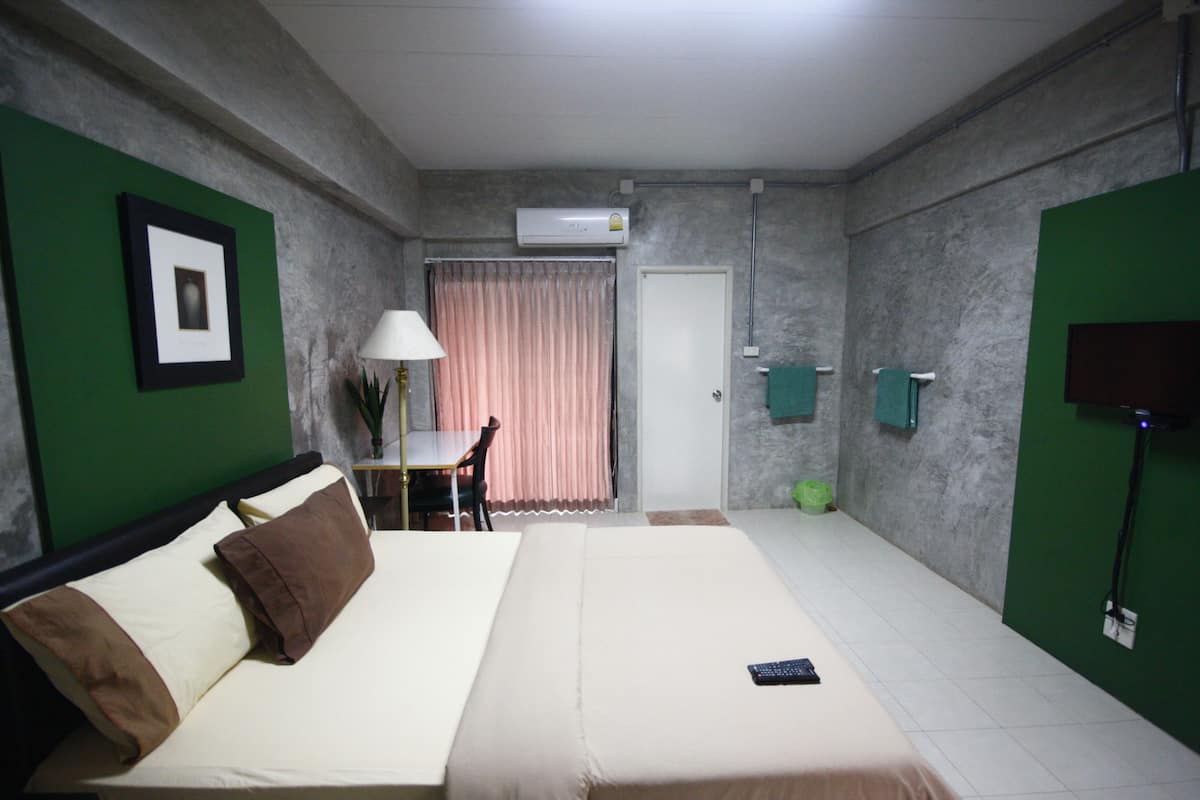Chambre Standard double | Accès au Wi-Fi (inclus)