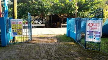 ด้านหน้าที่พัก