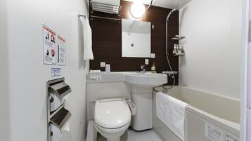 Free toiletries, hair dryer, slippers, bidet
