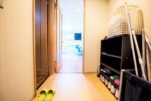 1 bedroom, individually decorated, individually furnished, desk - Guesthouse Jakotel Tsuruhashi (Osaka)