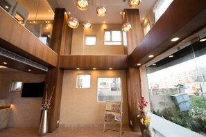 Reception hall - The Maureen (Bidhannagar)