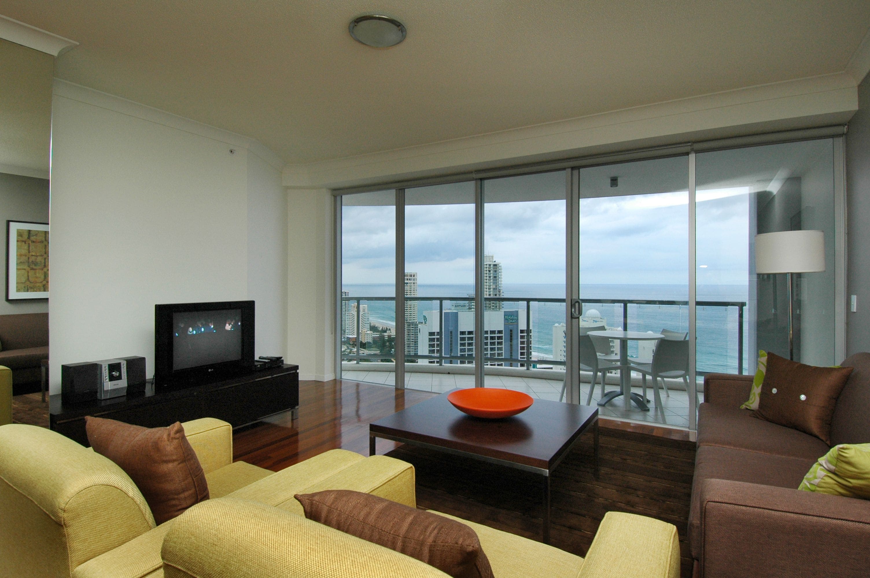 Apartment, 3 Bedrooms, 2 Bathrooms (Apartment 1312) | Living area | 38-inch flat-screen TV with digital channels, TV