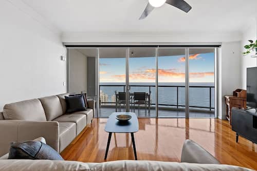 Grand Apartment, 3 Bedrooms, 2 Bathrooms, Ocean View | Living area | 38-inch flat-screen TV with digital channels, TV