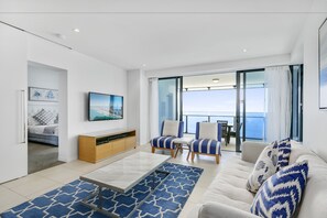 33-Zoll-Flachbildfernseher mit Digitalempfang, Fernseher, DVD-Player