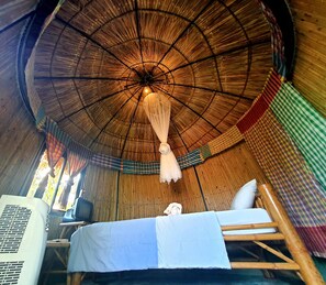 Tent | Hypo-allergenic bedding, blackout drapes, free WiFi - Saengcha Farm Resort (Prachantakham)