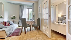 Unclassified image, 4 of 61, button - Tyzenhauz Apartments - Classic (Kraków)