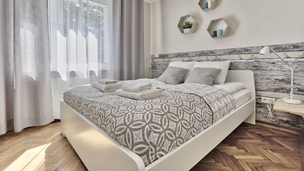 Unclassified image, 1 of 61, button - Tyzenhauz Apartments - Classic (Kraków)