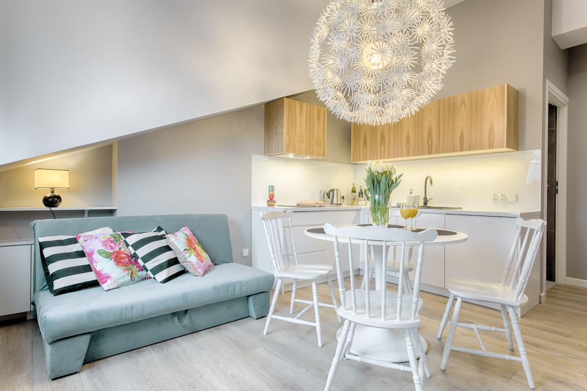 Apartemen Kota, 1 kamar tidur, dapur kecil (4 Arianska Street) | Area keluarga | TV layar datar