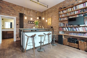 Appartement Design, 1 chambre, cuisinette (9 Helclow Street) | Aire de séjour | Téléviseur à écran plat