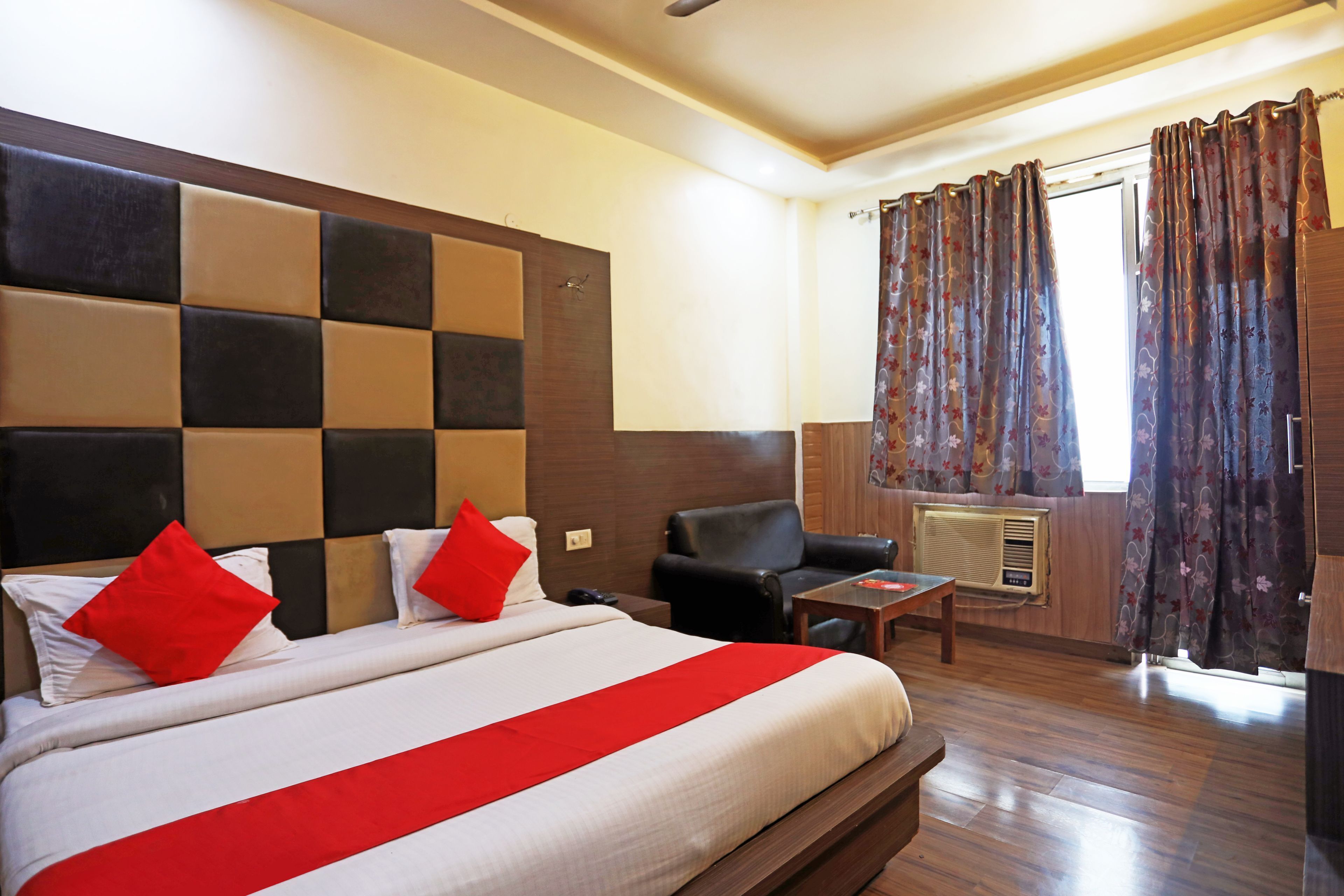 In-room safe, blackout curtains, soundproofing, iron/ironing board