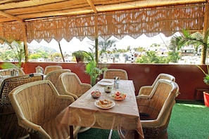 Vegetarian cuisine - Hotel Ashoka Mount Abu (Abu Road)