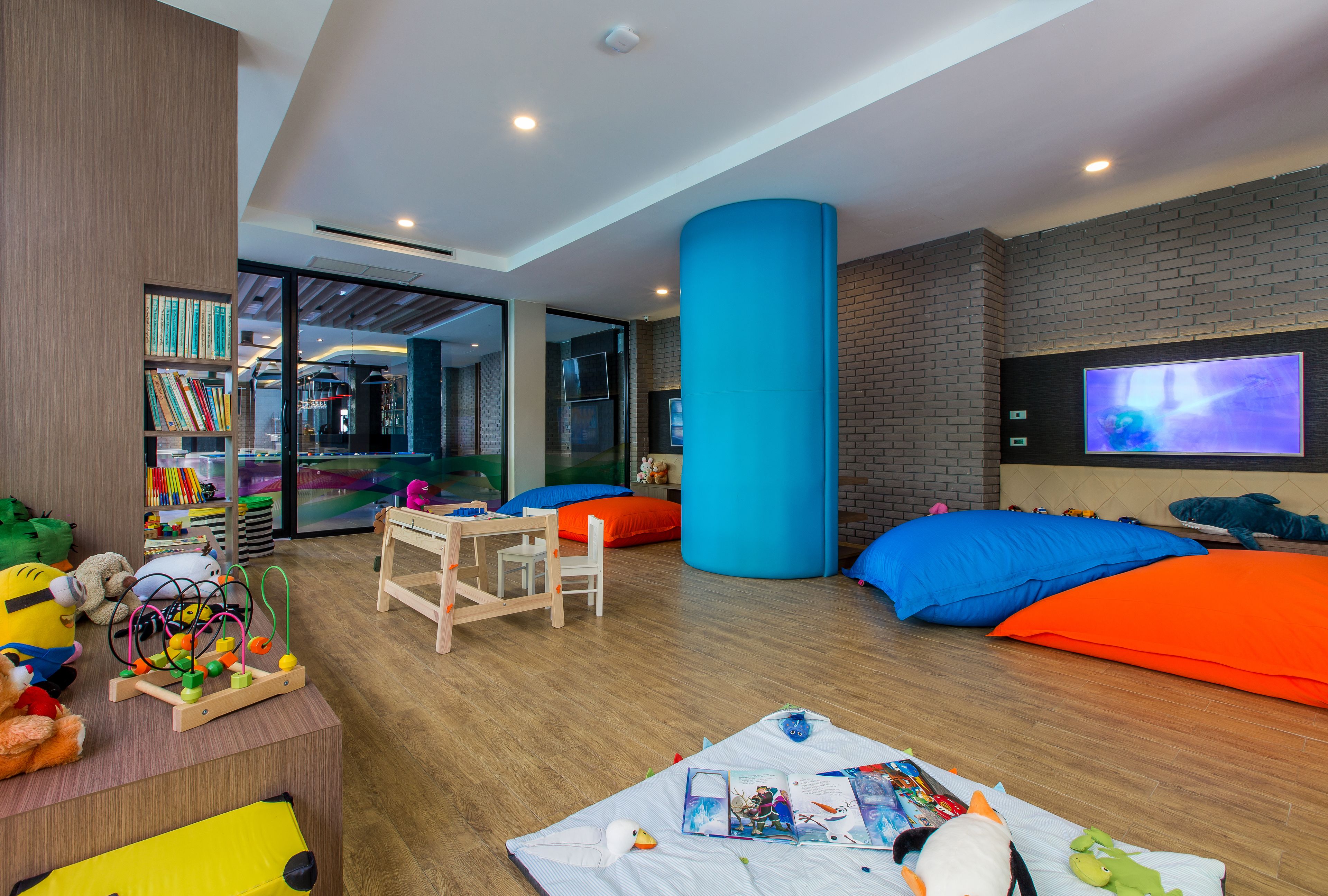 children’s play area – indoor