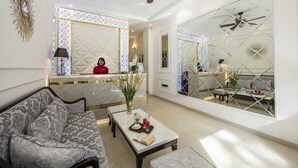 Meeting facility - Labevie Hotel (Hanoi)