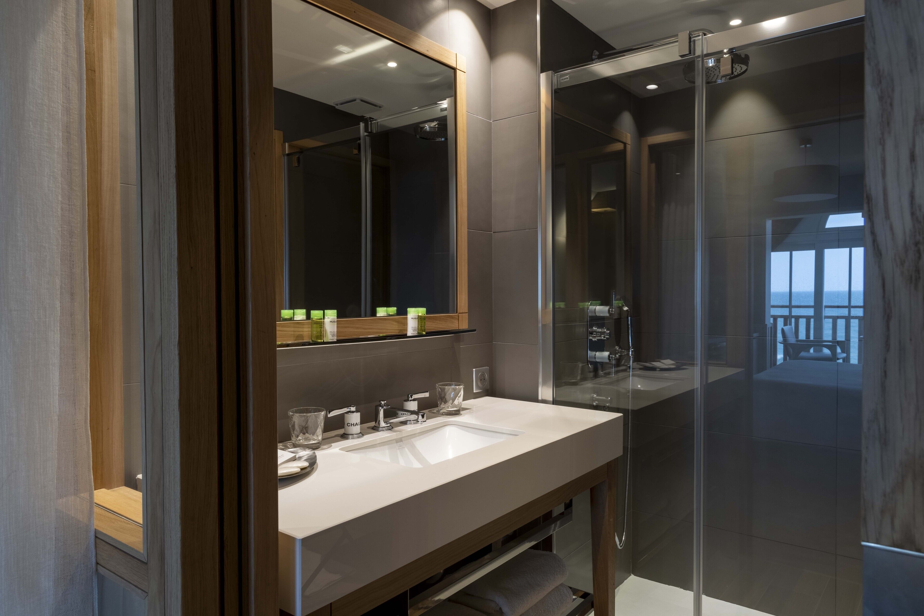 shower, free toiletries, hair dryer, bathrobes