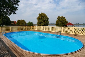 Außenpool (je nach Saison geöffnet)